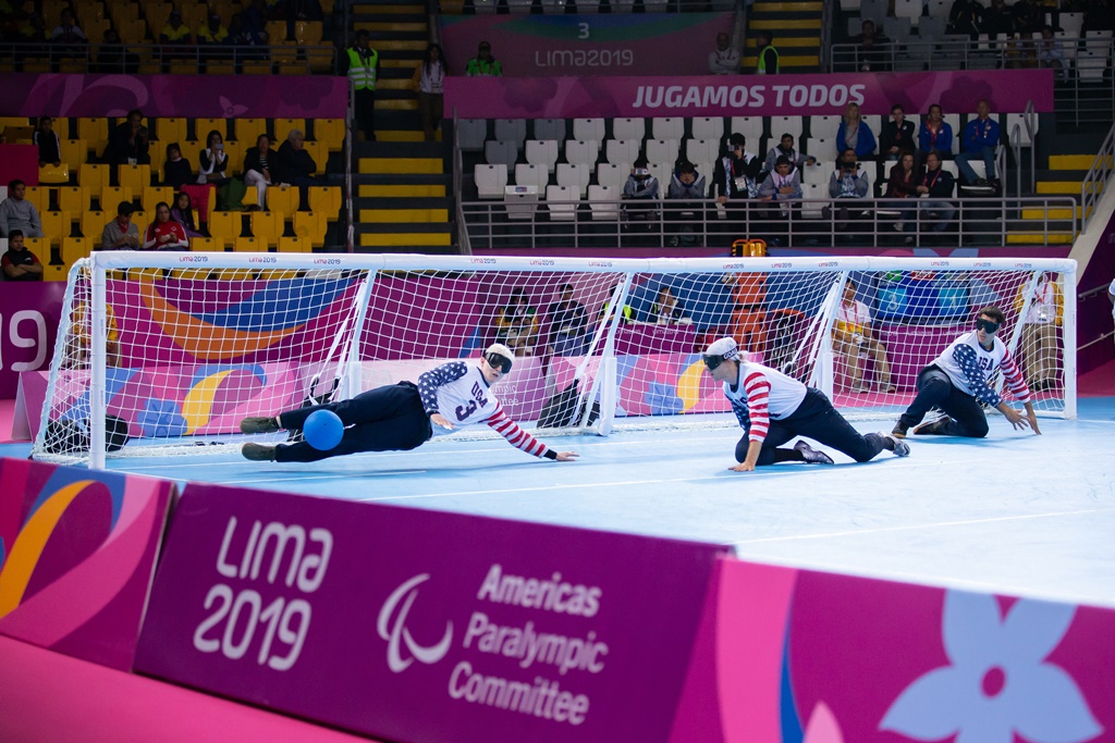 USABA-programmet i Fort Wayne, Indiana, USA, ger idrottare som är blinda eller har nedsatt syn möjligheter att träna inför Paralympics.