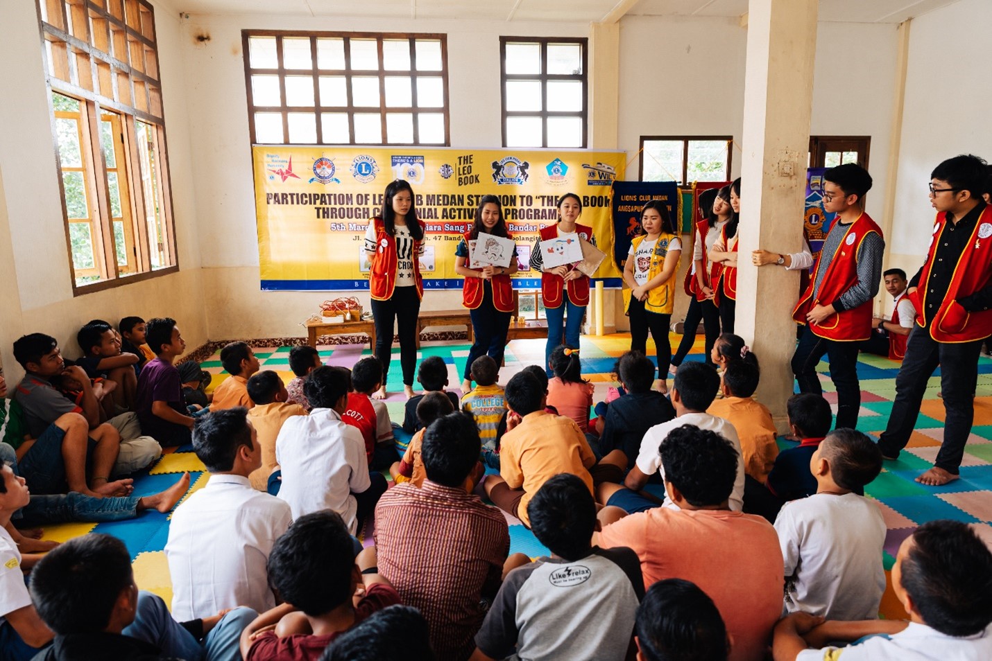 Medan Stallion Leo Club, Indonésie, District 304-A2